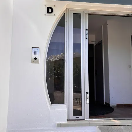 Apartment 1ere Ligne, Vue Mer, Piscine Privee, Wifi, Clim *